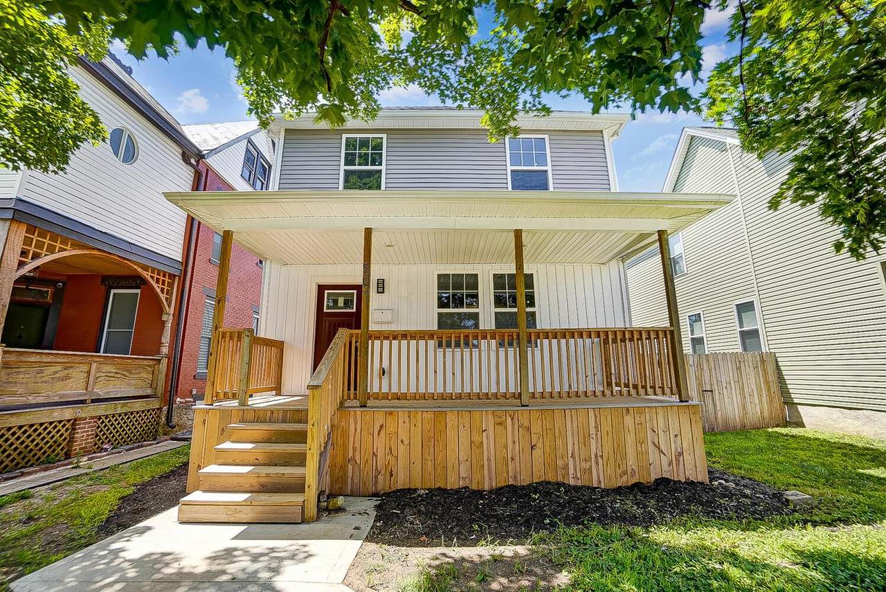 807 Oakwood Avenue - Photo 1