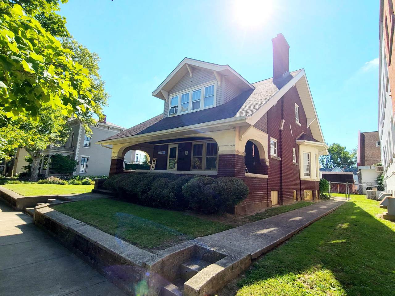 311 East Street - Photo 1