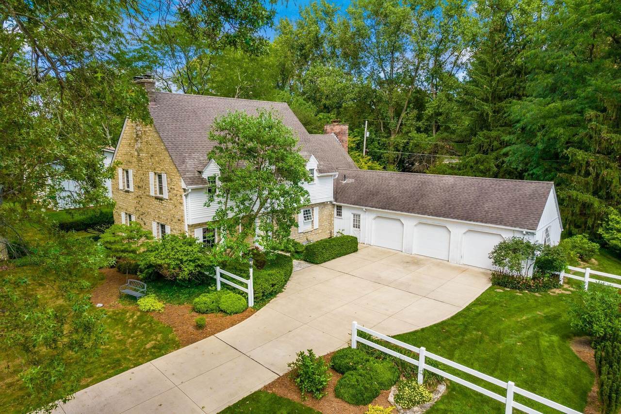 628 Old Farm Road - Photo 1