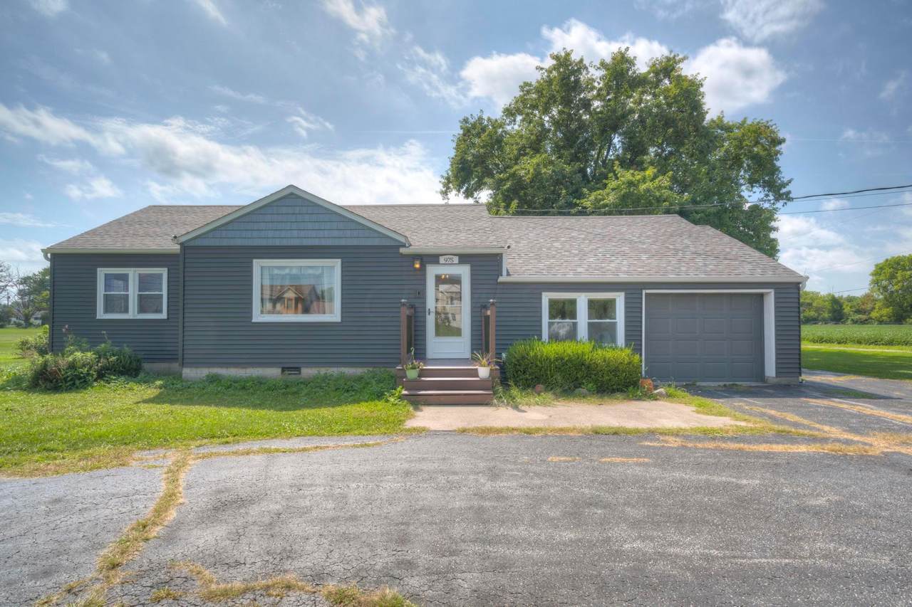 975 Barks Road - Photo 1