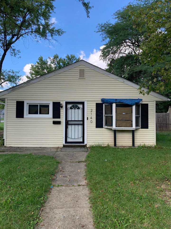 2140 Sagamore Road - Photo 1