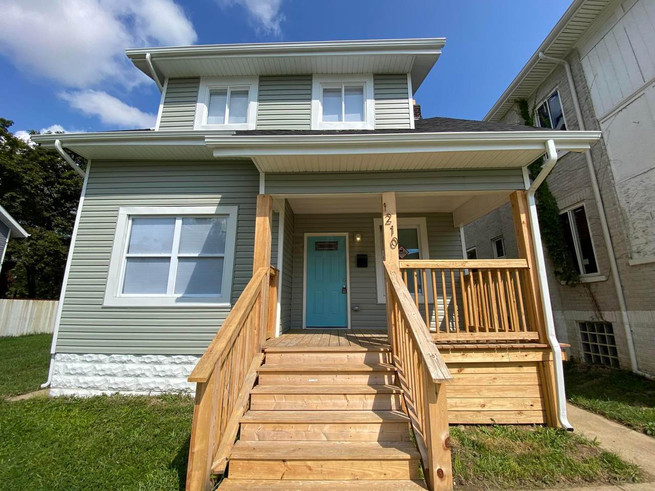 1210 Whittier Street - Photo 1