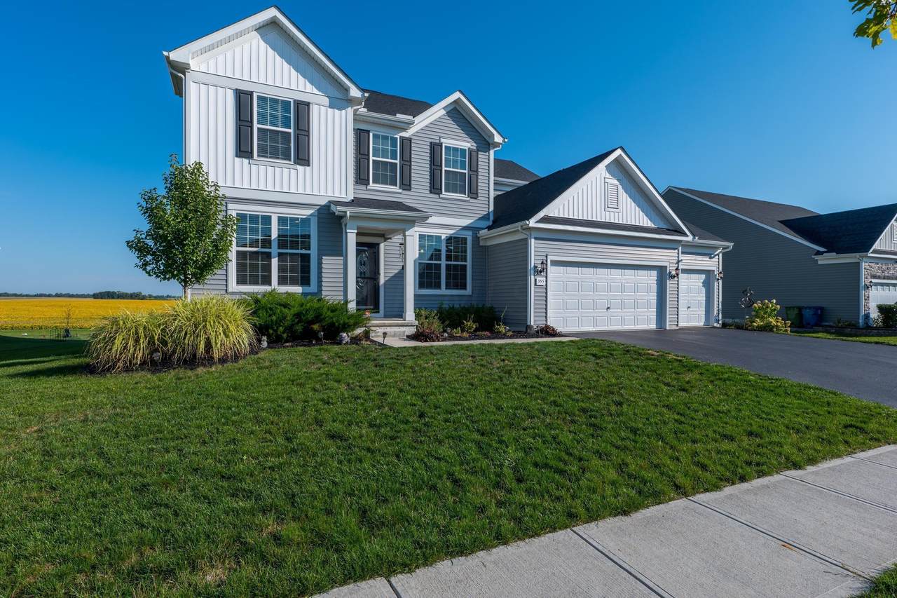 355 Saddlebred Circle - Photo 1