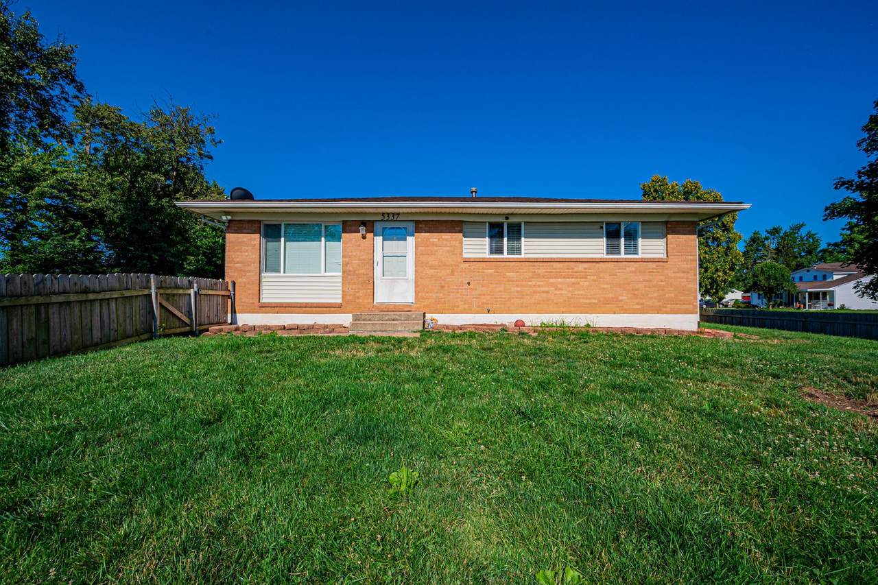 5337 Adcock Drive - Photo 1