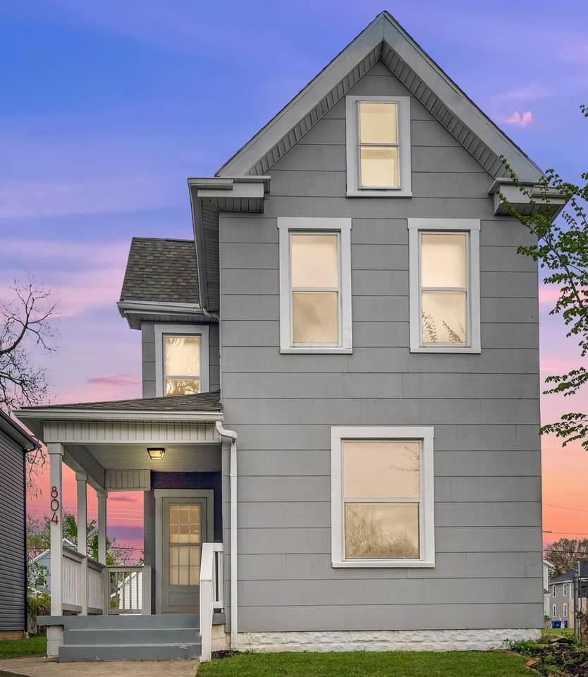 804 18th Street - Photo 1
