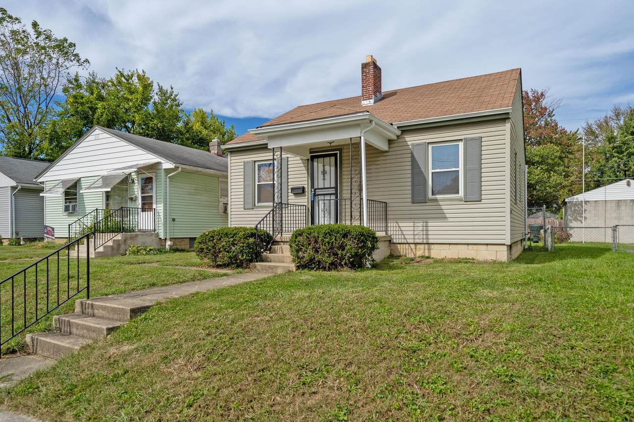732 Gates Street - Photo 1