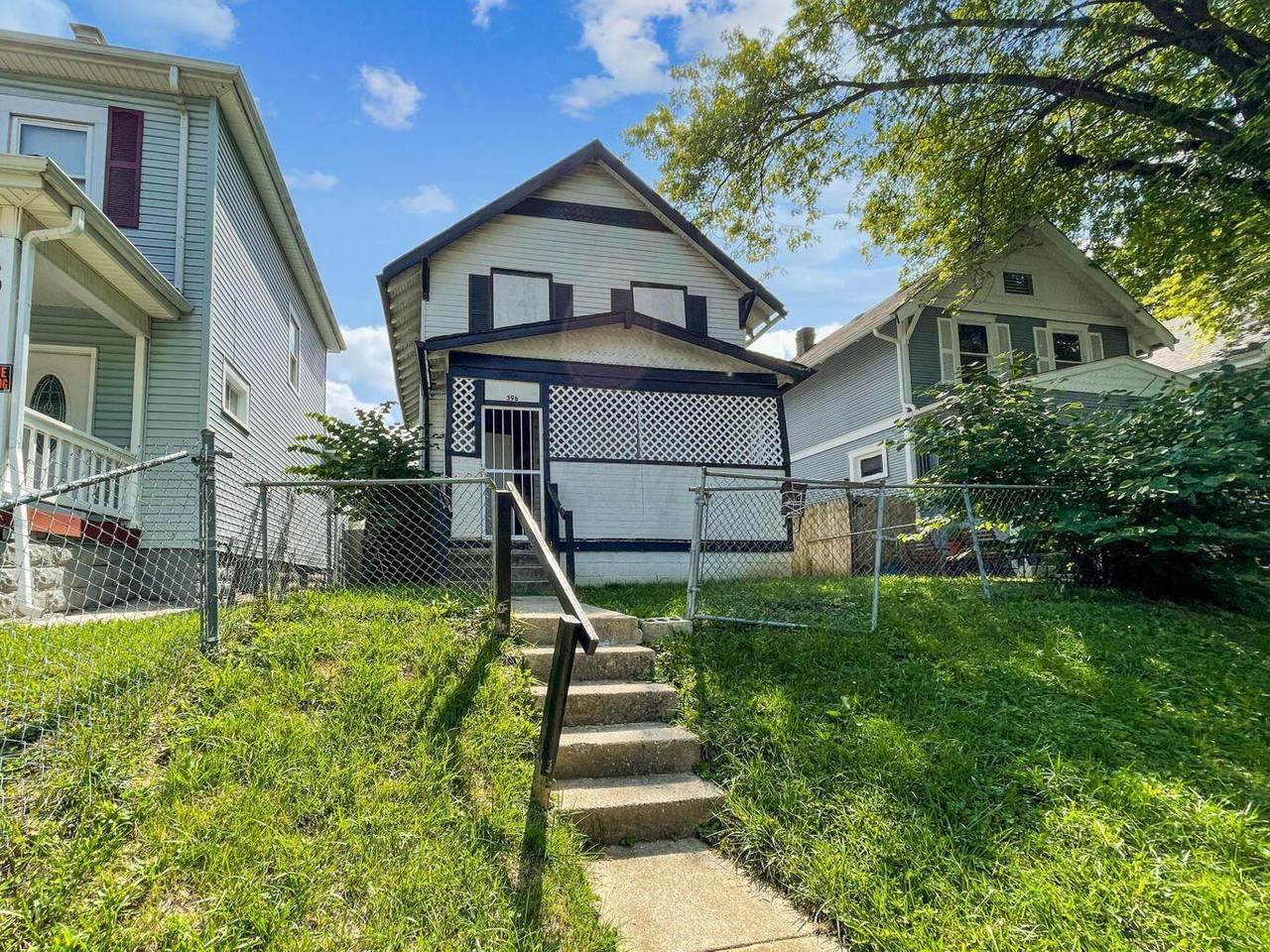 398 Eureka Avenue - Photo 1