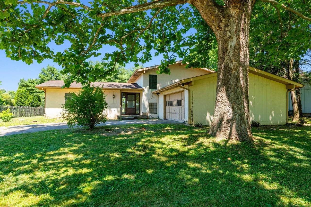 1169 James Road - Photo 1