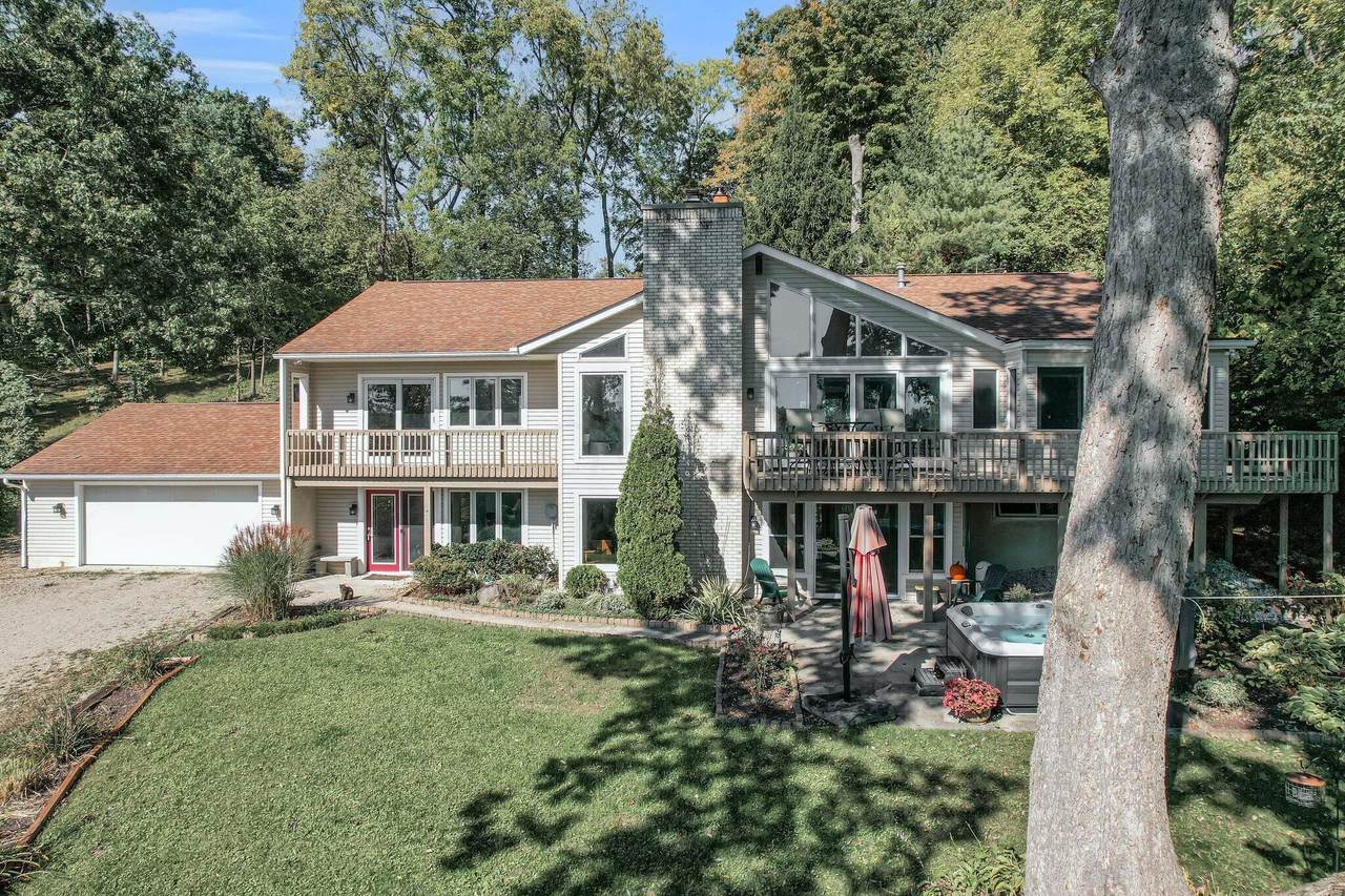 400 Avon Place - Photo 1