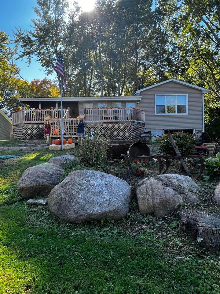 8890 Lancaster Thornville Road - Photo 1