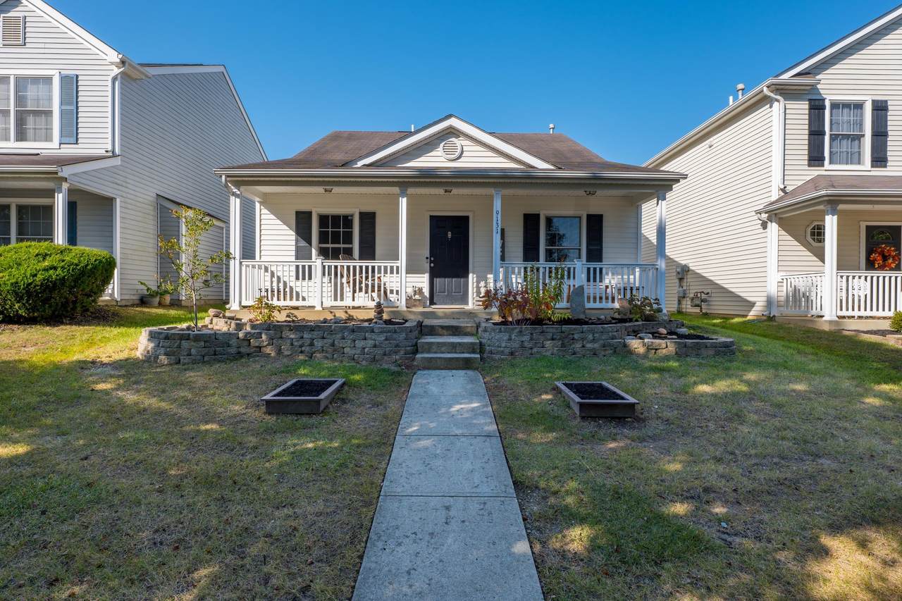 9131 Constitution Avenue - Photo 1