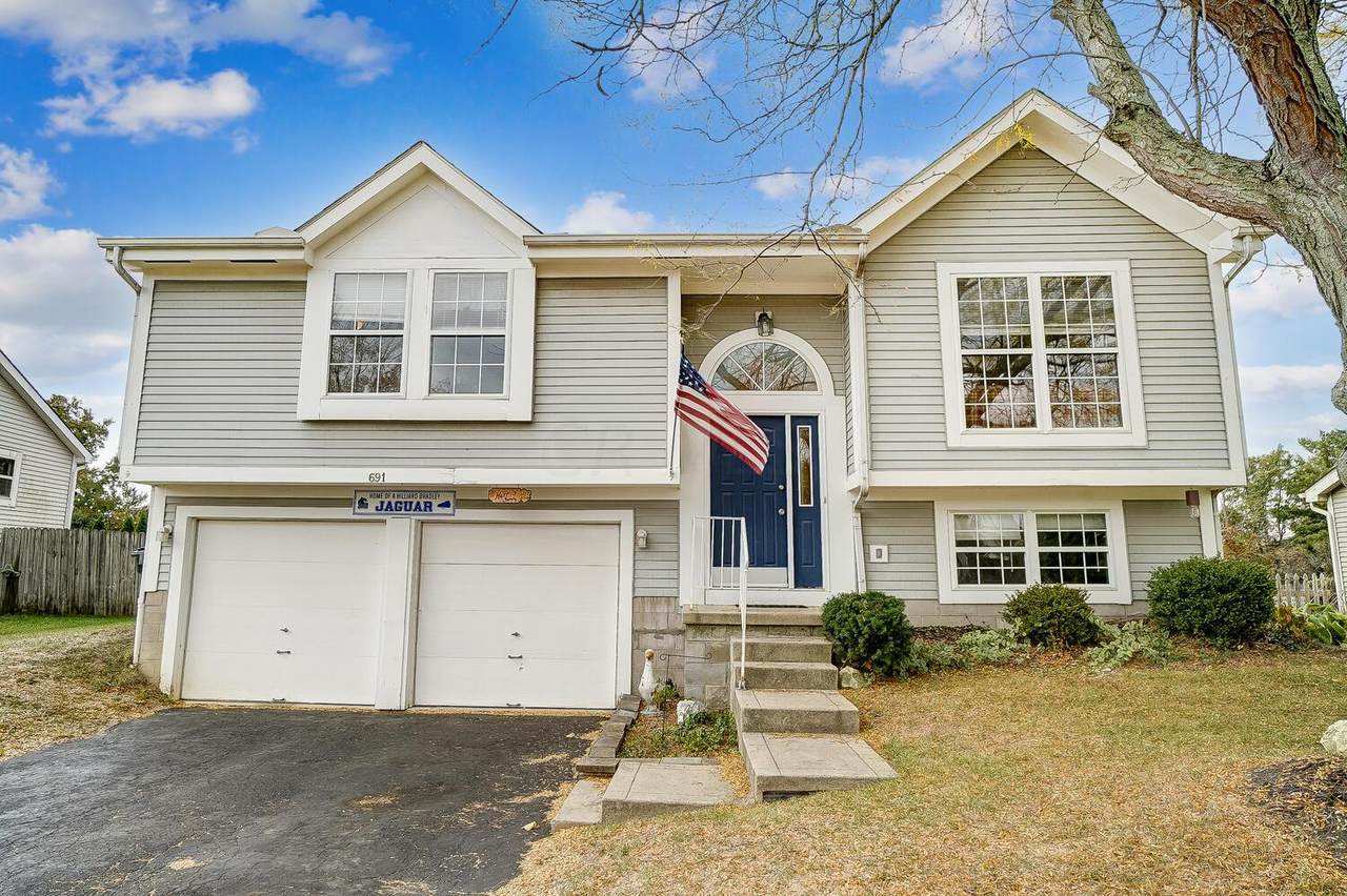 691 Academy Drive - Photo 1