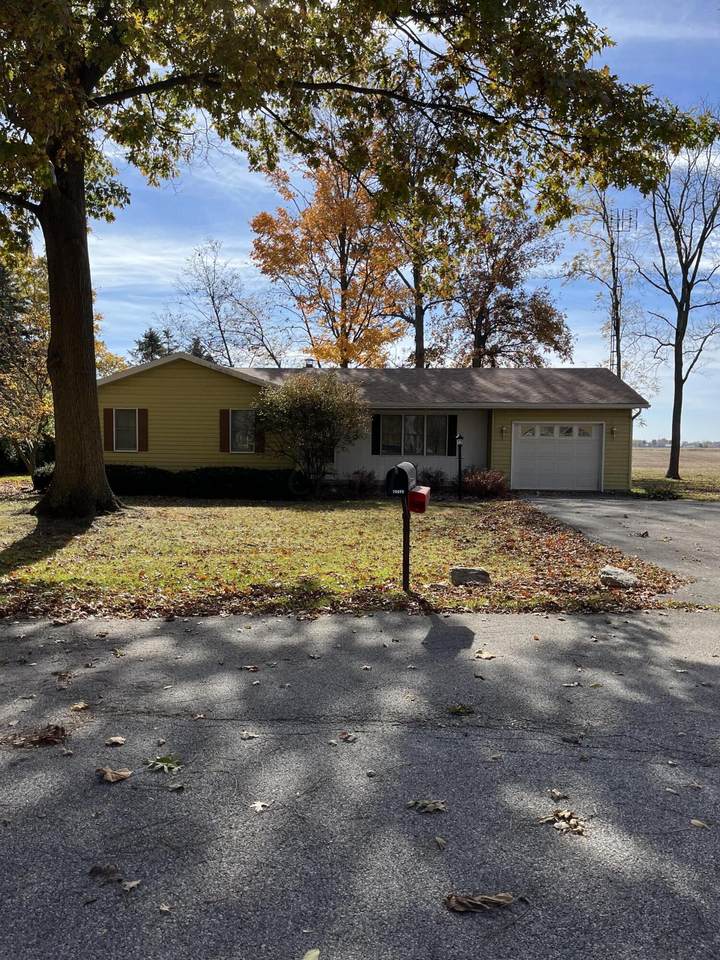 10695 Betty Lane - Photo 1