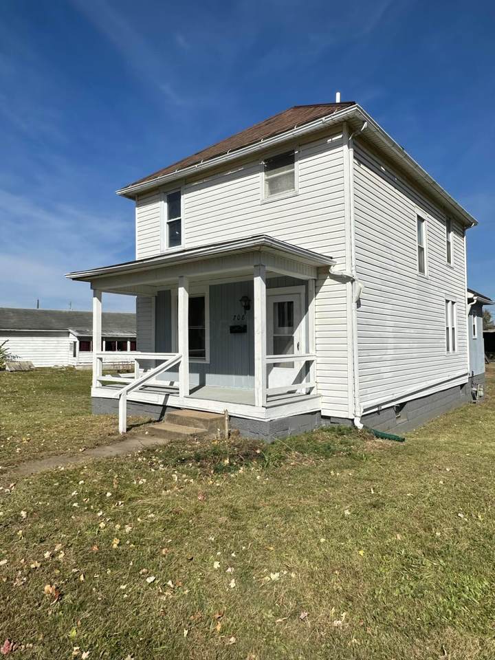 708 Pleasant Street - Photo 1