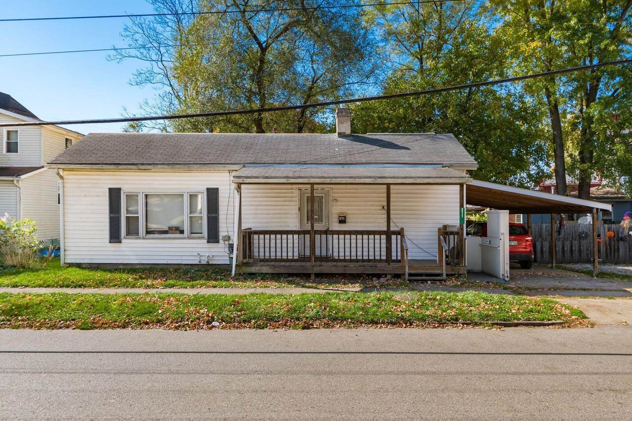 211 Burt Avenue - Photo 1