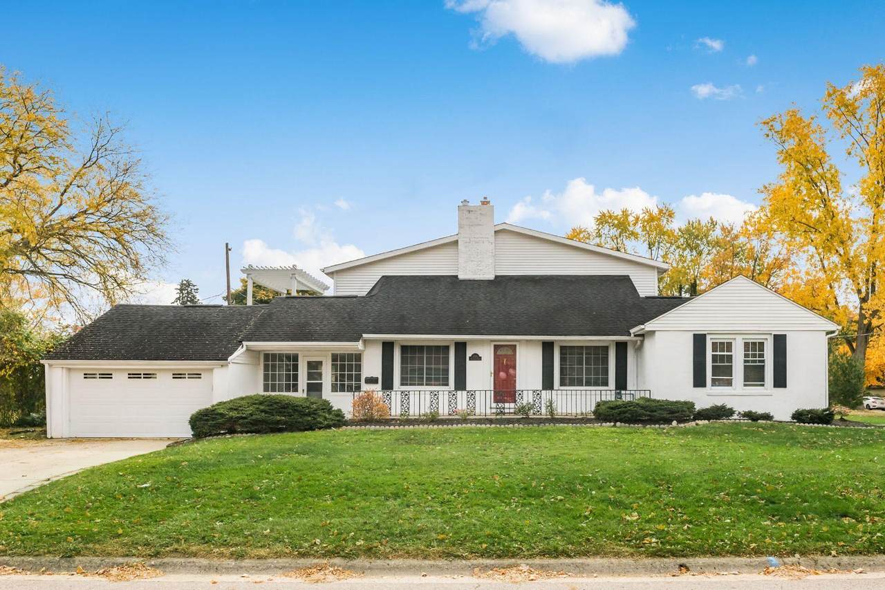 2361 Middlesex Road - Photo 1
