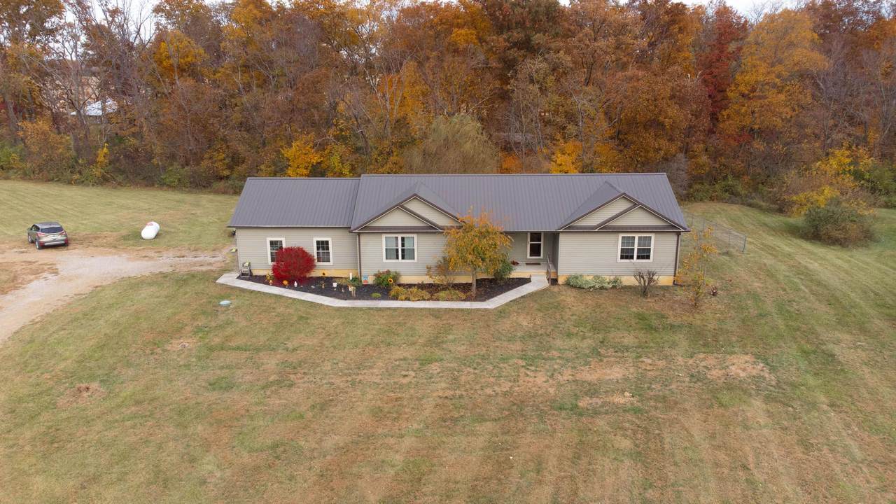11268 Dingess Road - Photo 1