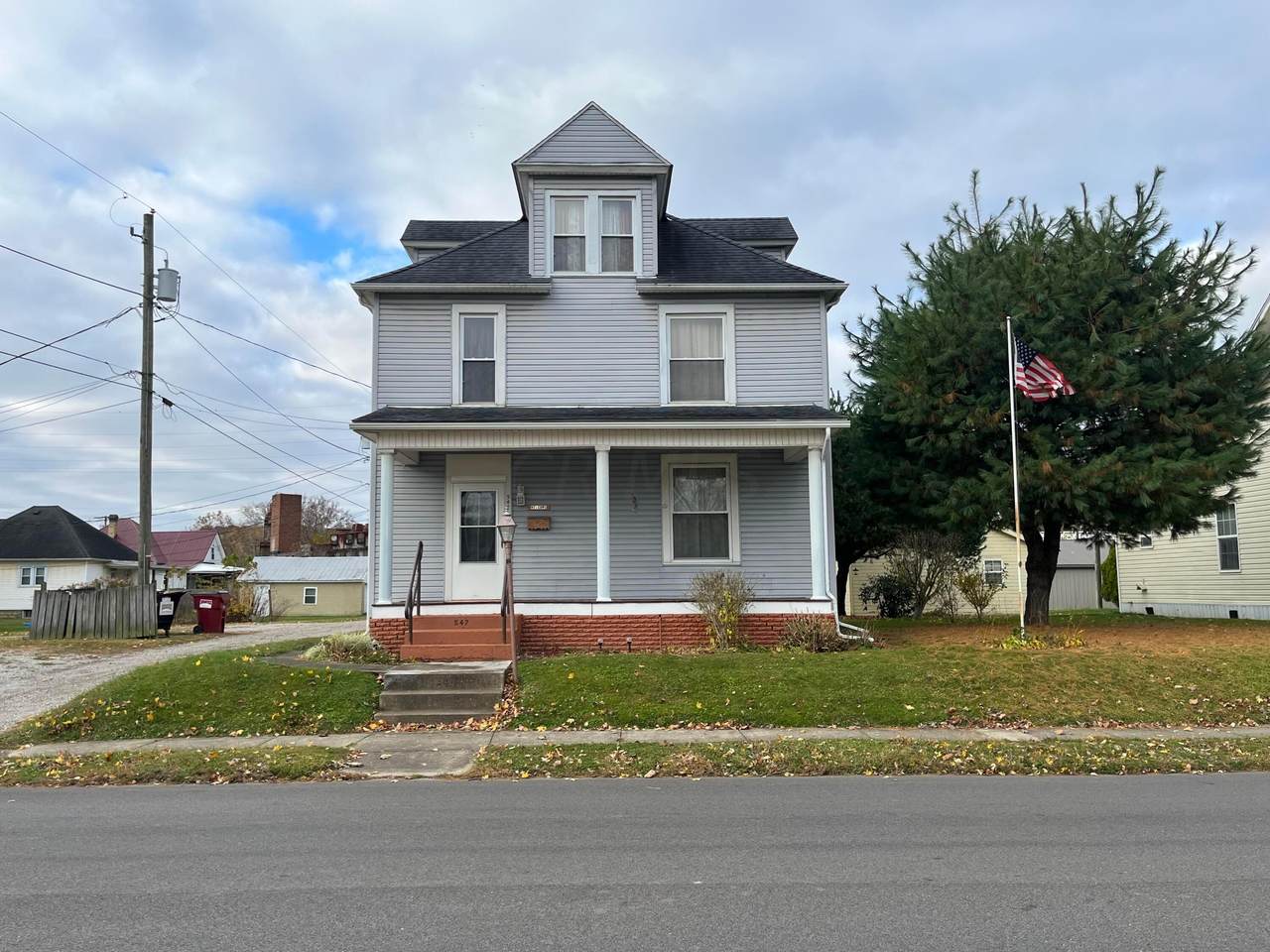 547 Front Street - Photo 1