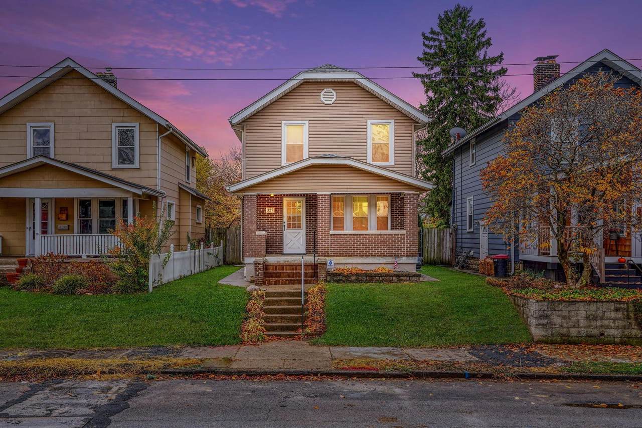 327 Hinman Avenue - Photo 1