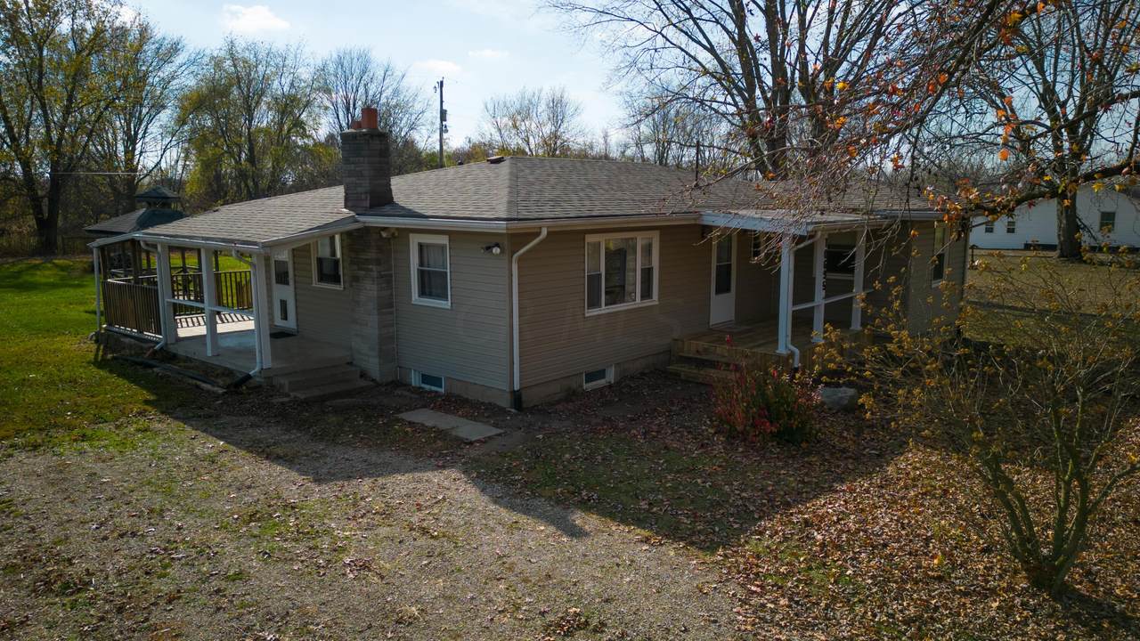 10695 Valentine Road - Photo 1