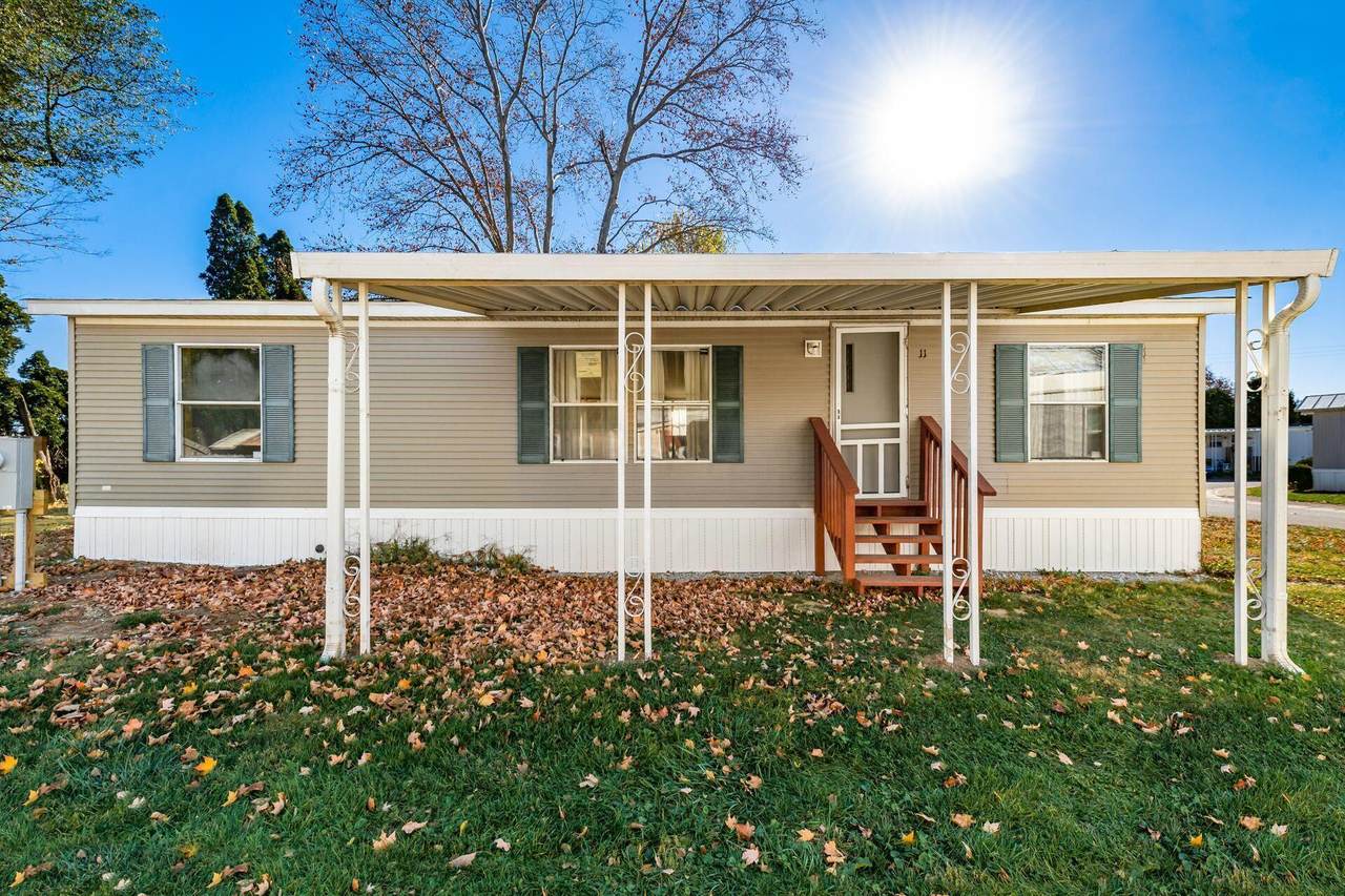 5215 Groveport Road - Photo 1