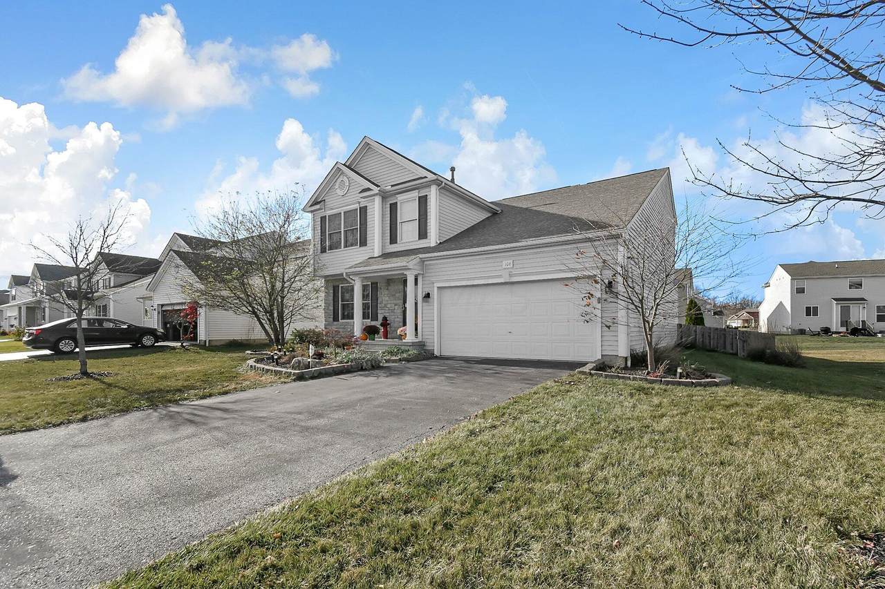 106 Hawksoar Drive - Photo 1