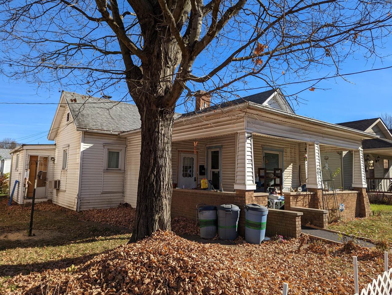 930 Broad Street - Photo 1