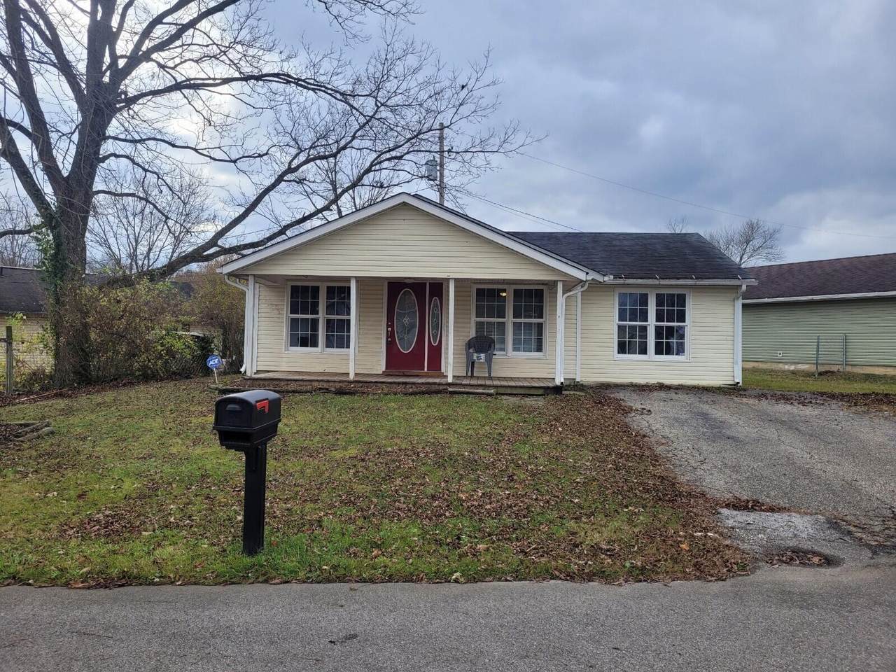 103 Sunrise Lane - Photo 1