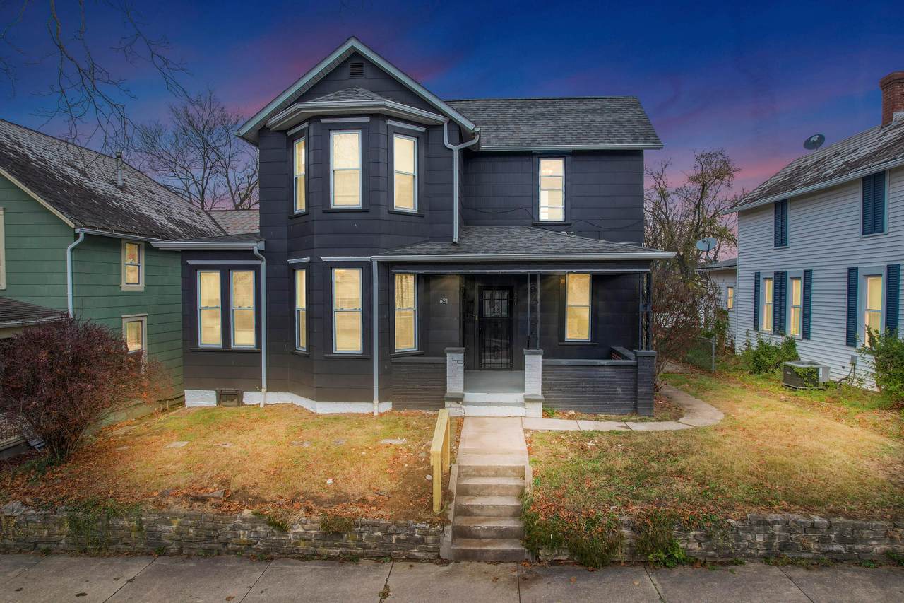 621 King Street - Photo 1