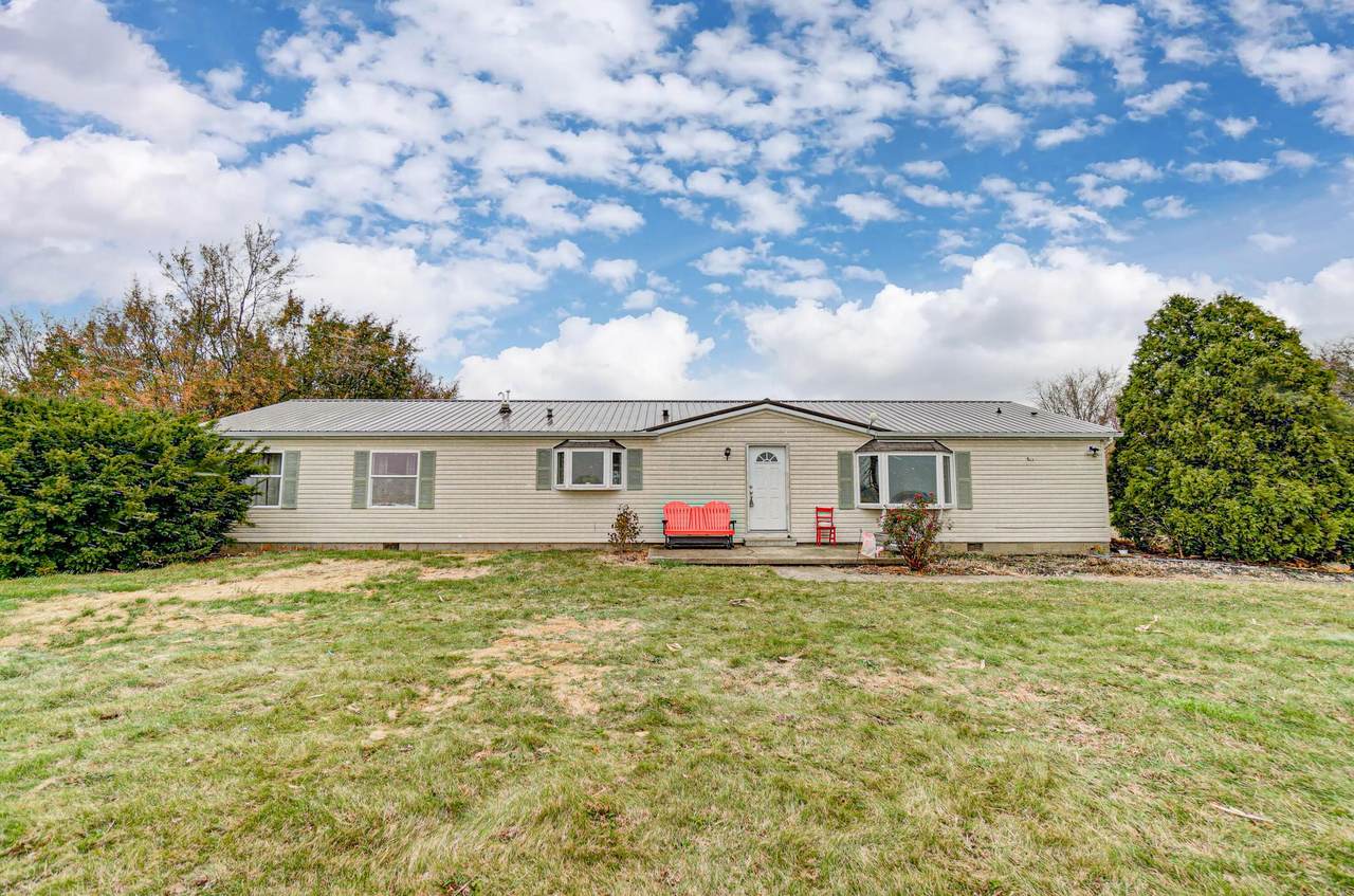 6224 Greenfield Sabina Road - Photo 1