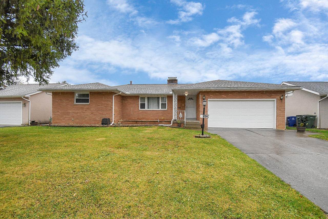895 Janet Drive - Photo 1