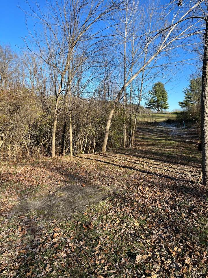 100 Fairway Lane - Photo 1