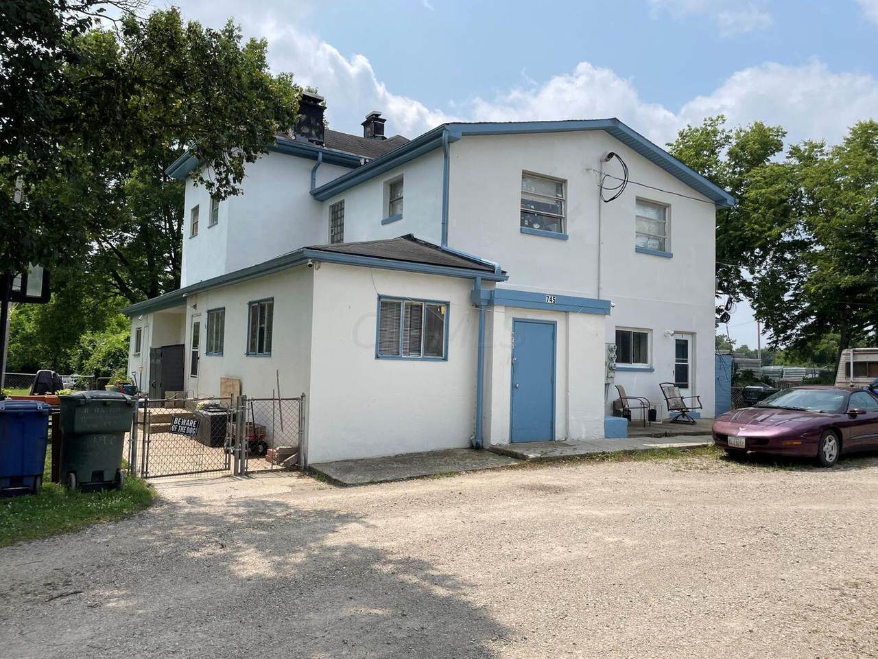 745 Glendower Avenue - Photo 1