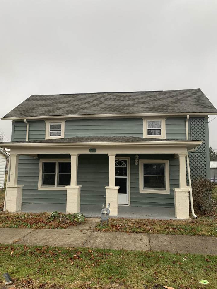 211 Foster Street - Photo 1