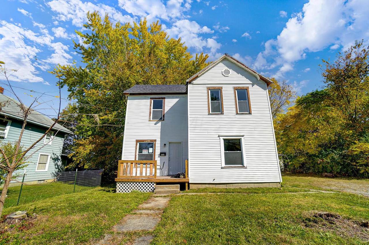 954 Avondale Avenue - Photo 1