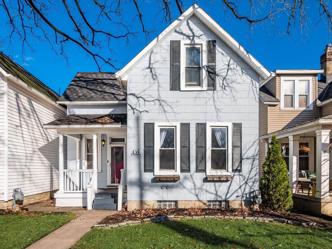 438 Thurman Avenue - Photo 1