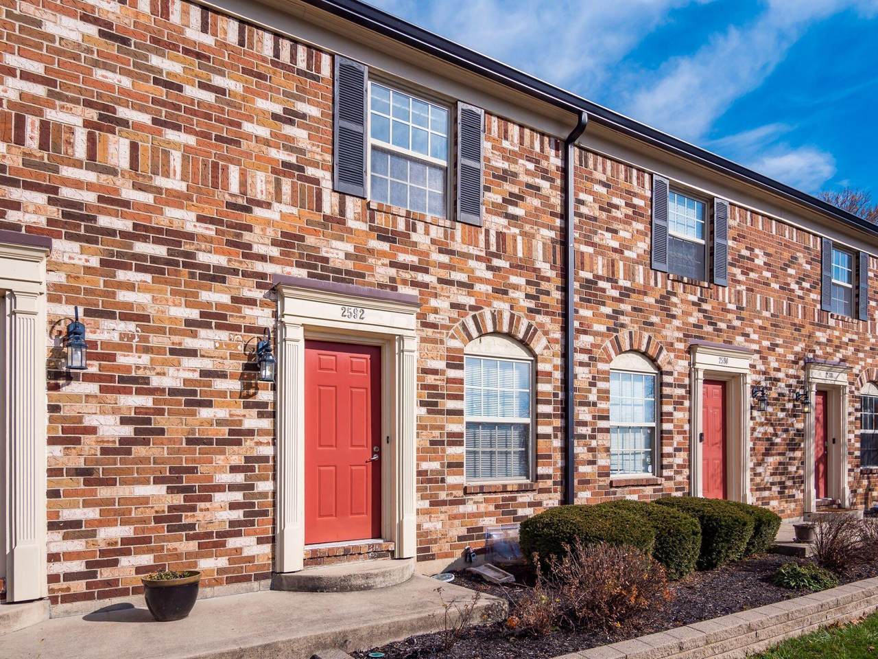 2592 Scioto View Lane - Photo 1