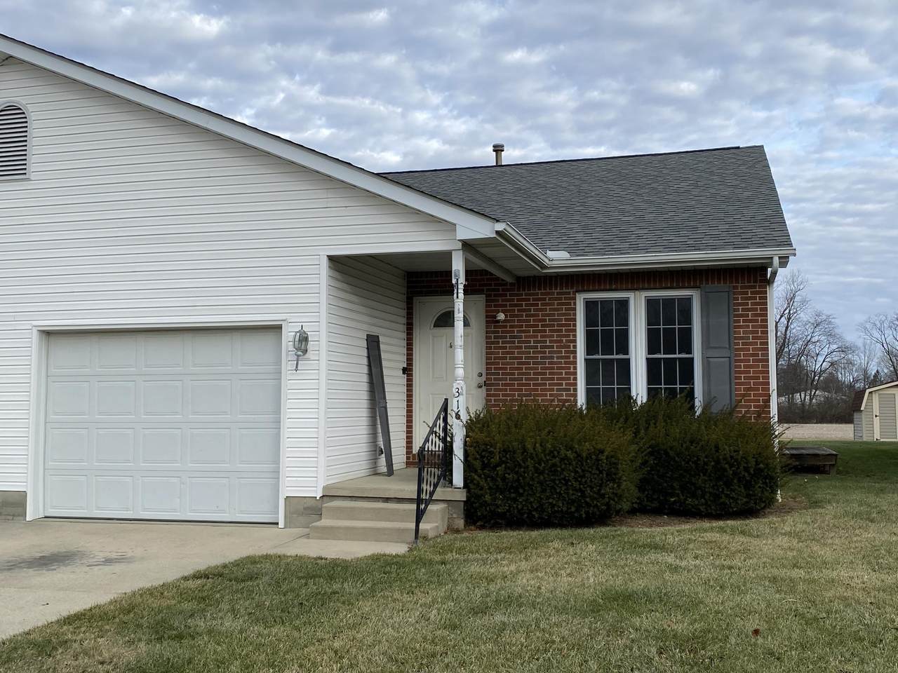 316 Willow Bend Circle - Photo 1