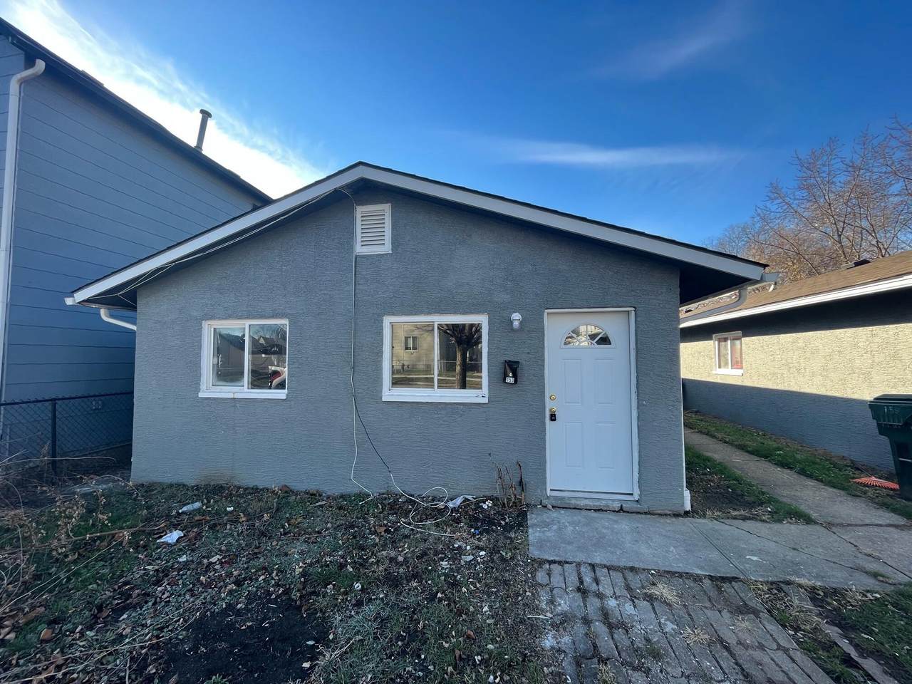 153 Wisconsin Avenue - Photo 1