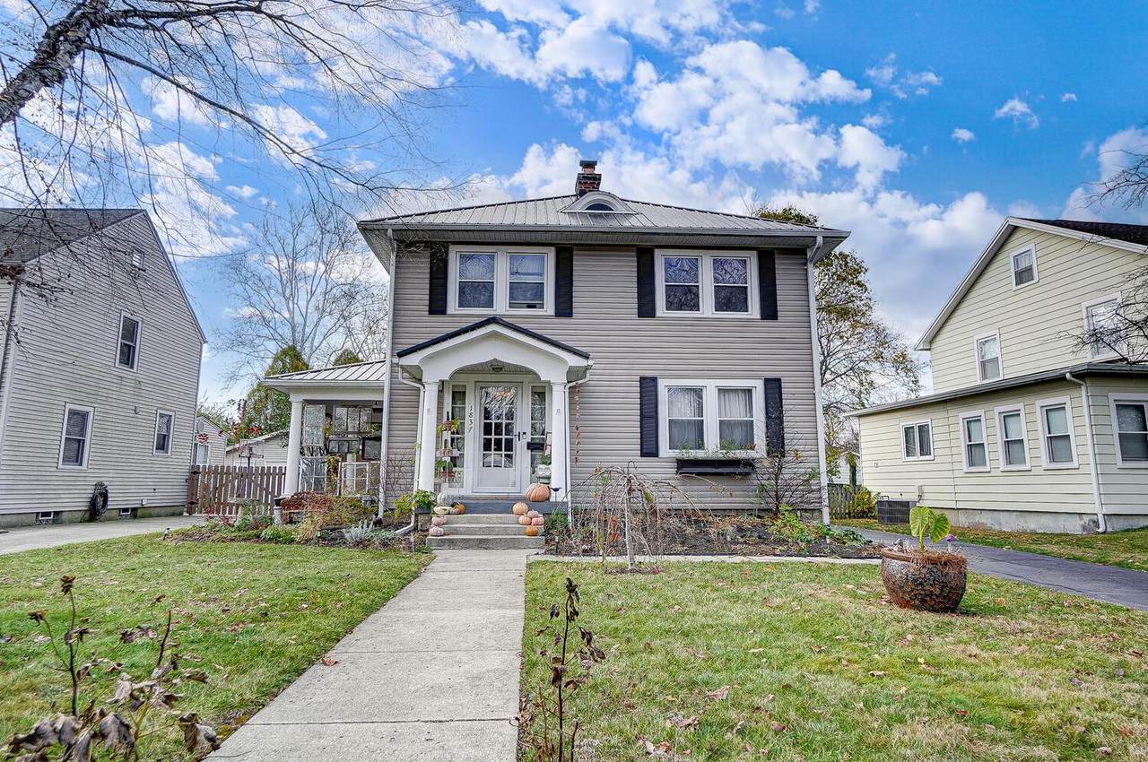 1837 Longview Drive - Photo 1