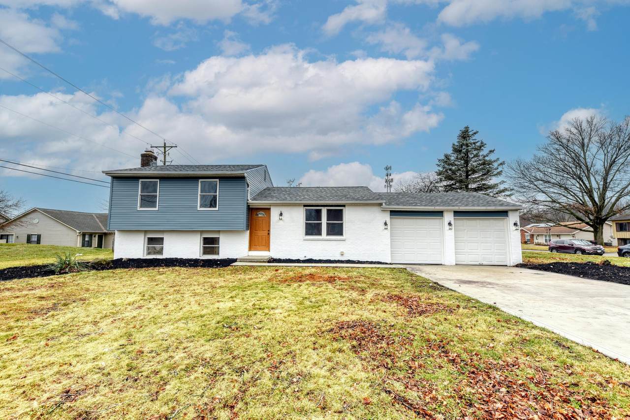 1391 Carlyle Drive - Photo 1