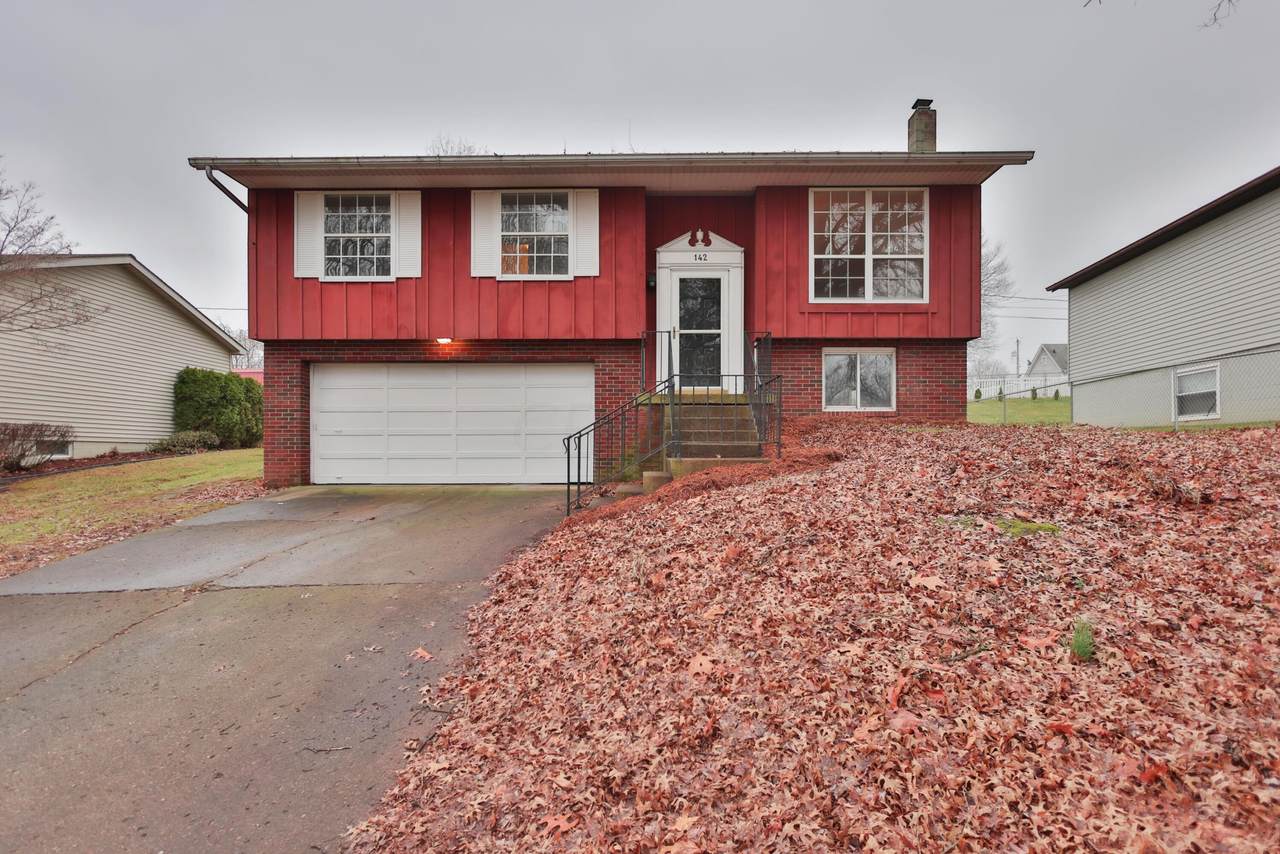 142 Maple Avenue - Photo 1