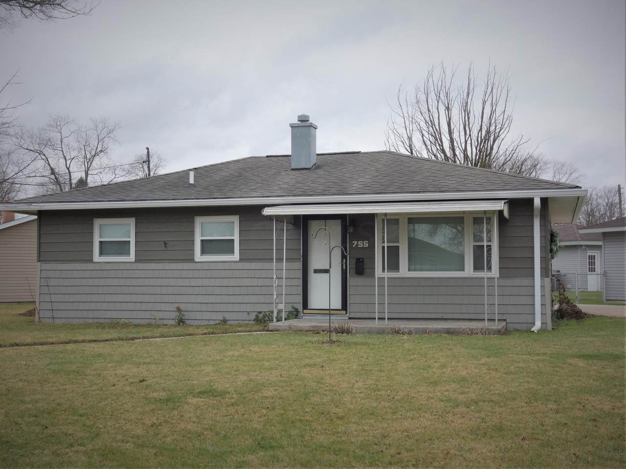 755 Robinson Street - Photo 1