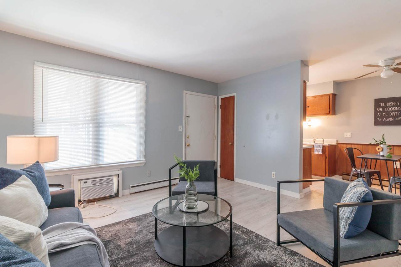 376 Hudson Avenue - Photo 1