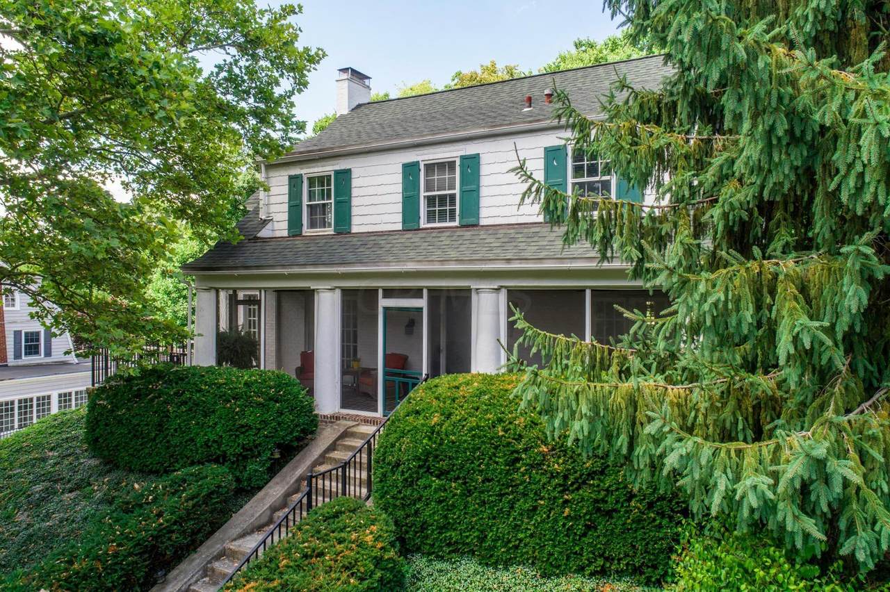 971 Grandview Avenue - Photo 1