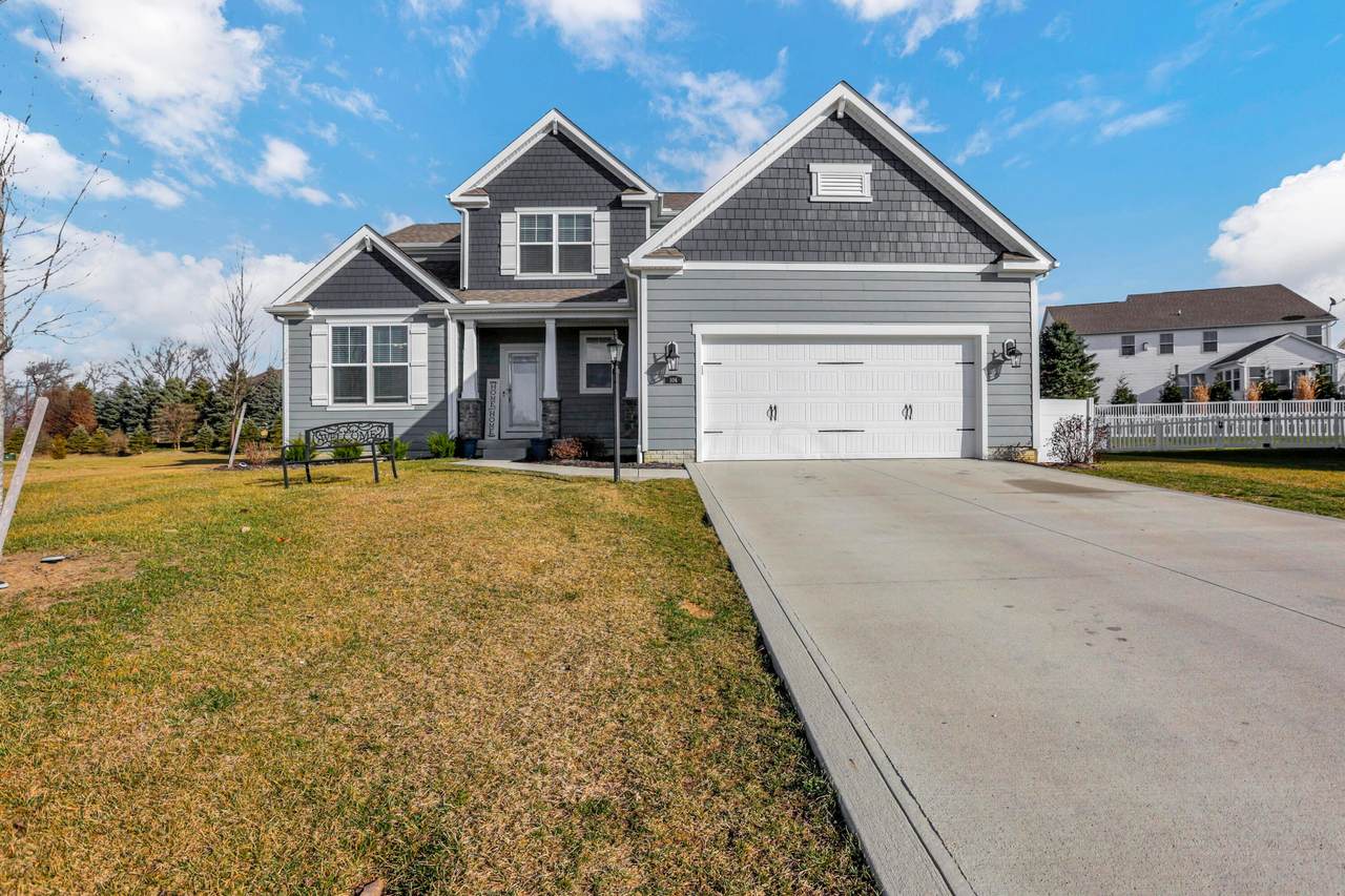 106 Cedarhurst Court - Photo 1