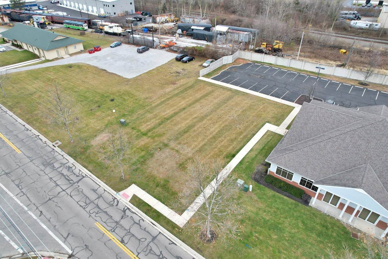 916 Proprietors Road - Photo 1