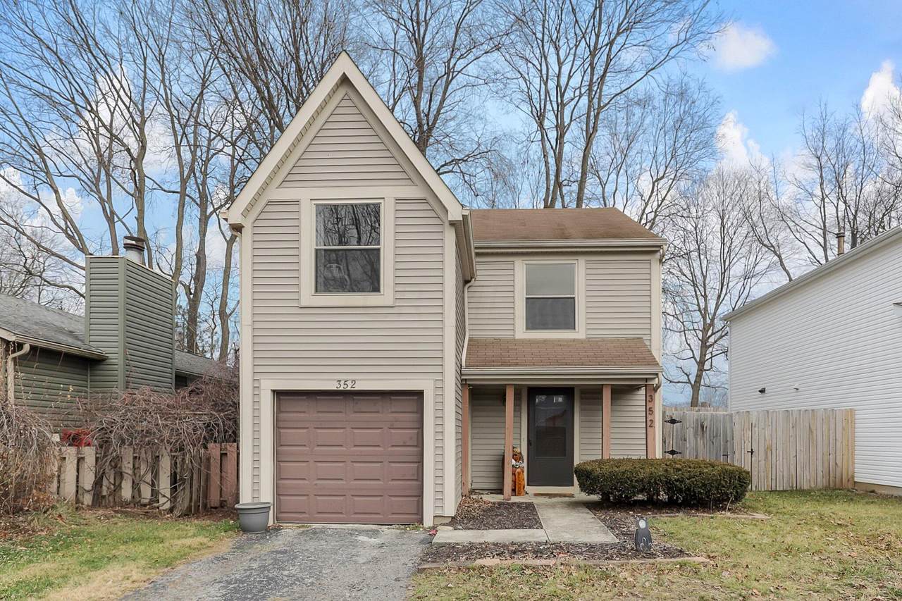 352 Halsbury Circle - Photo 1