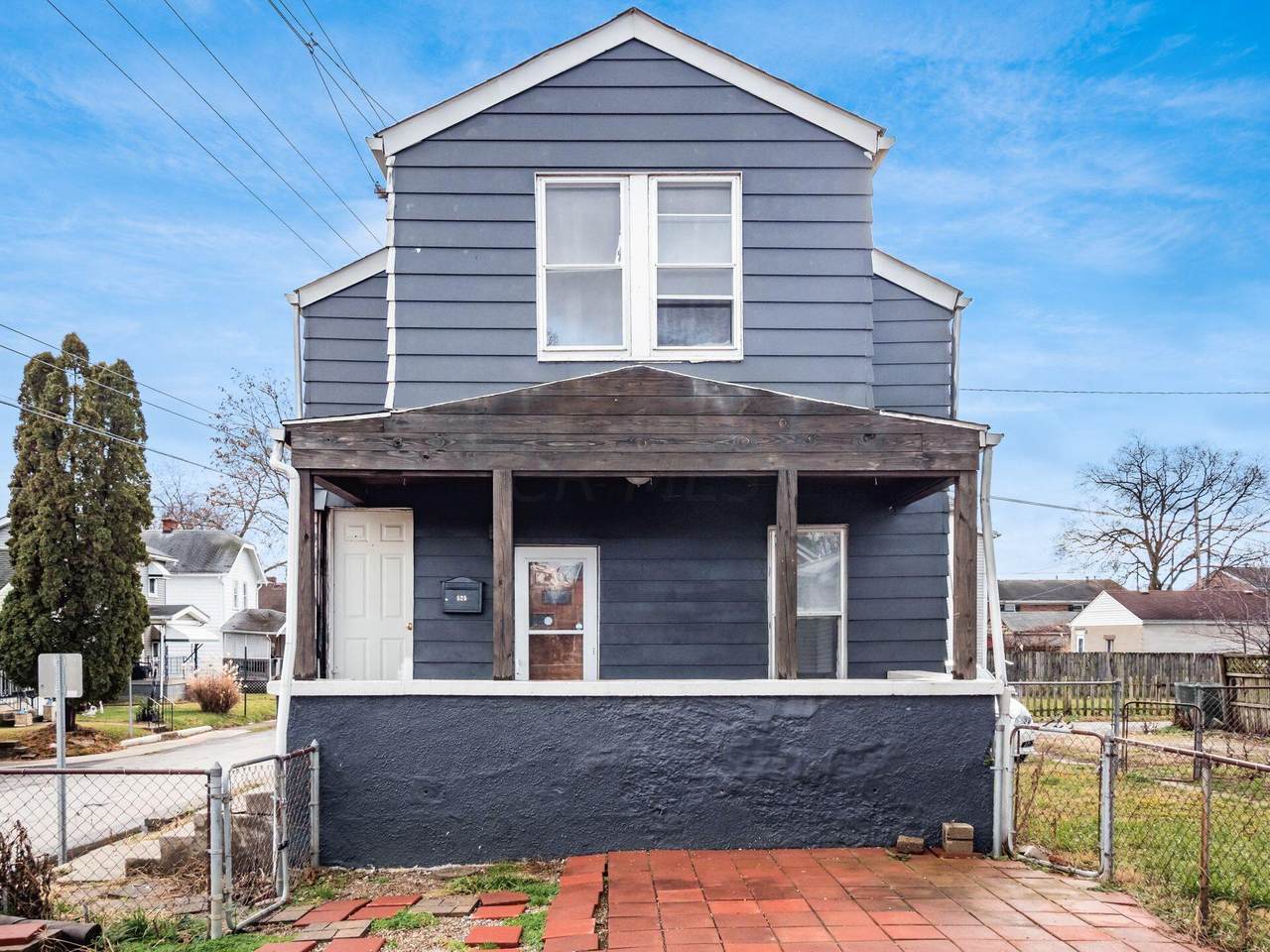 525 Ryan Avenue - Photo 1