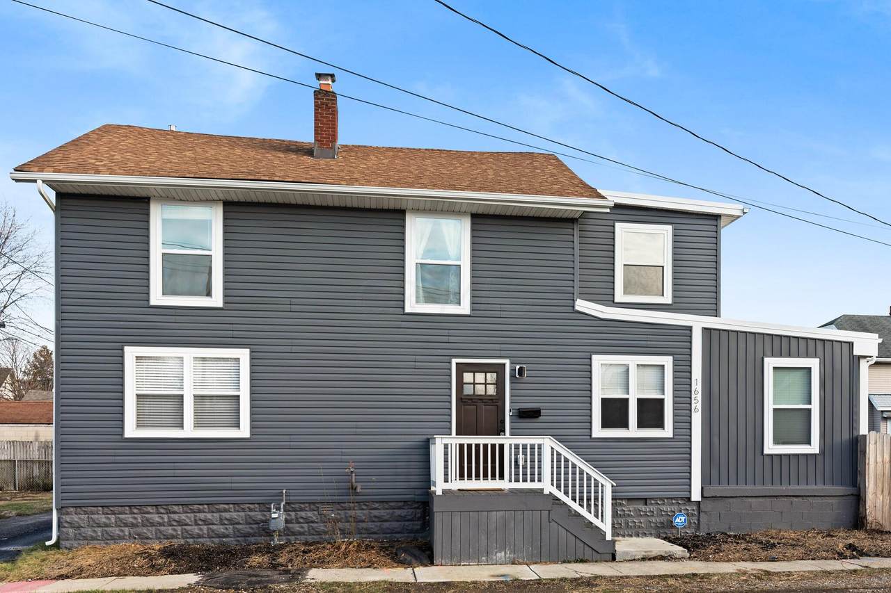 1656 6th Street - Photo 1